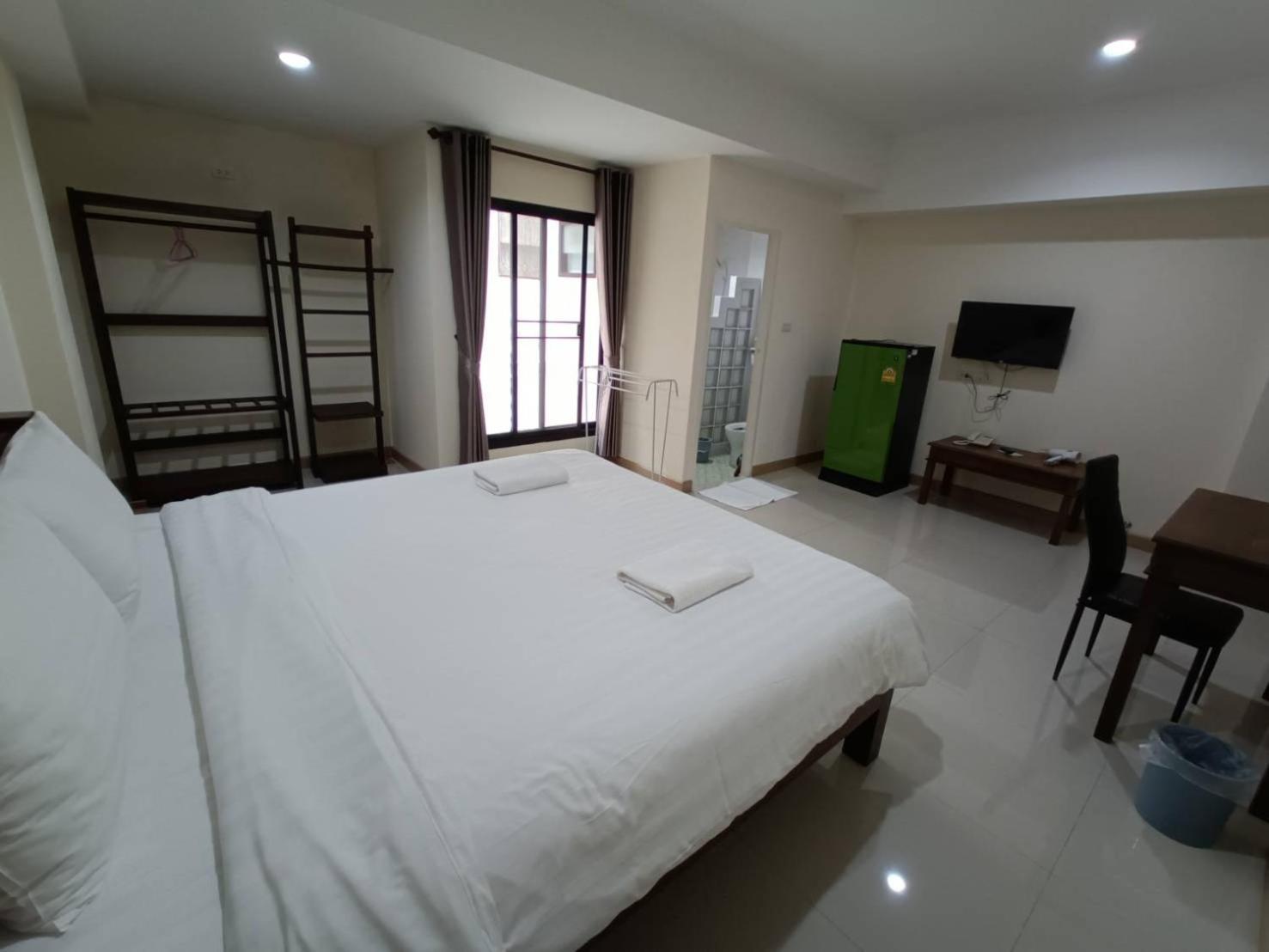 Canary House Rachawong คานารี่ เฮ้าส์ ราชวงศ์ Csiangmaj Kültér fotó