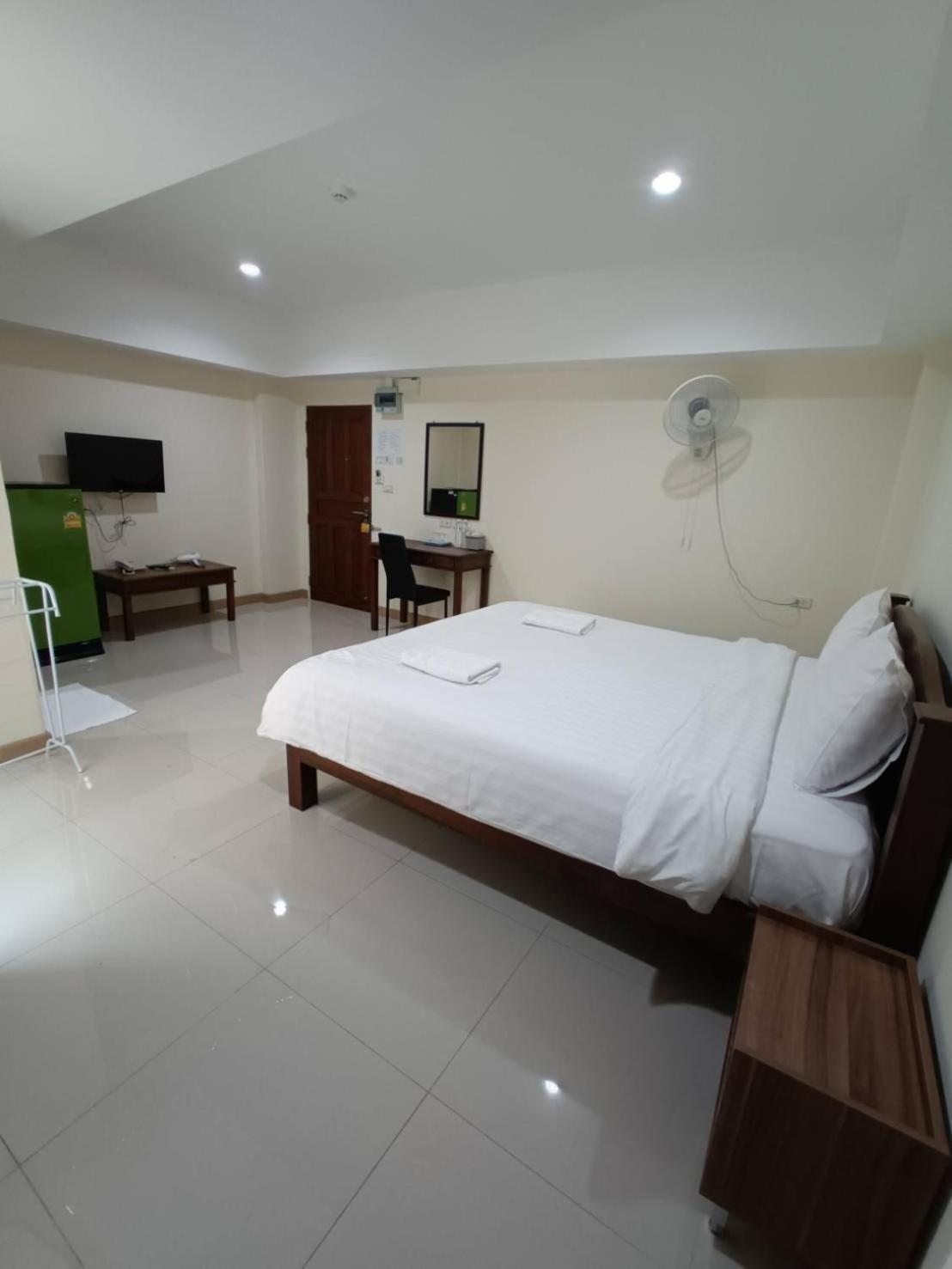 Canary House Rachawong คานารี่ เฮ้าส์ ราชวงศ์ Csiangmaj Szoba fotó